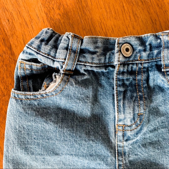 Calvin Klein • Straight Leg Jeans - Picture 3 of 6